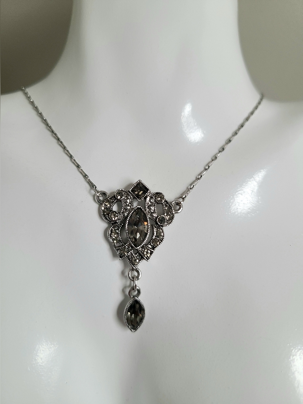 Vintage Silver Art Deco Marcasite Grey Smoky Quartz Crystal Y Drop Necklace